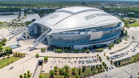 郑加恒在马来西亚超级100羽毛球赛男单决赛中憾负，屈居亚军；潘展乐在上海游泳世界杯200米自由泳预赛中未能晋级。