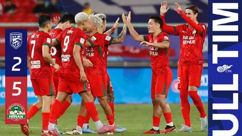 湖人主场观众齐呼：“狄龙表现糟糕！”